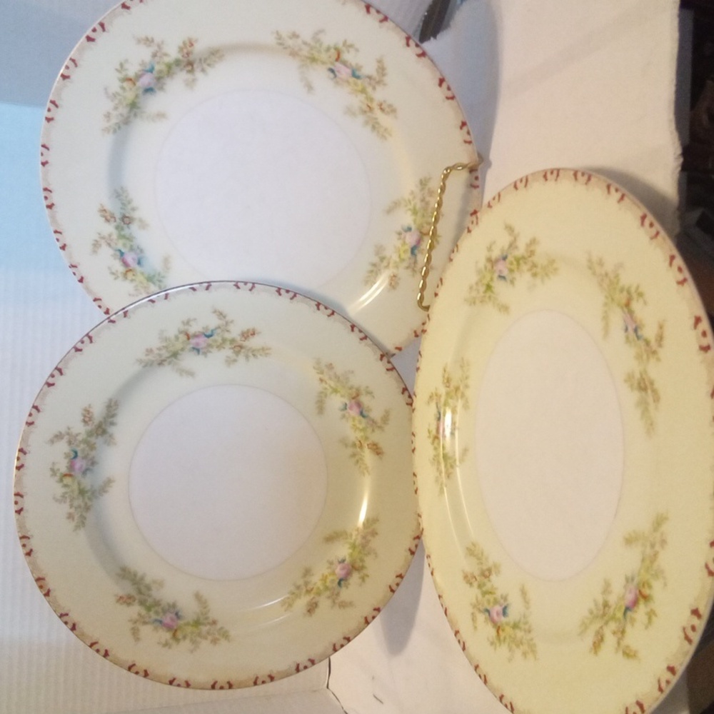Meito China Dinner Plate N1613A